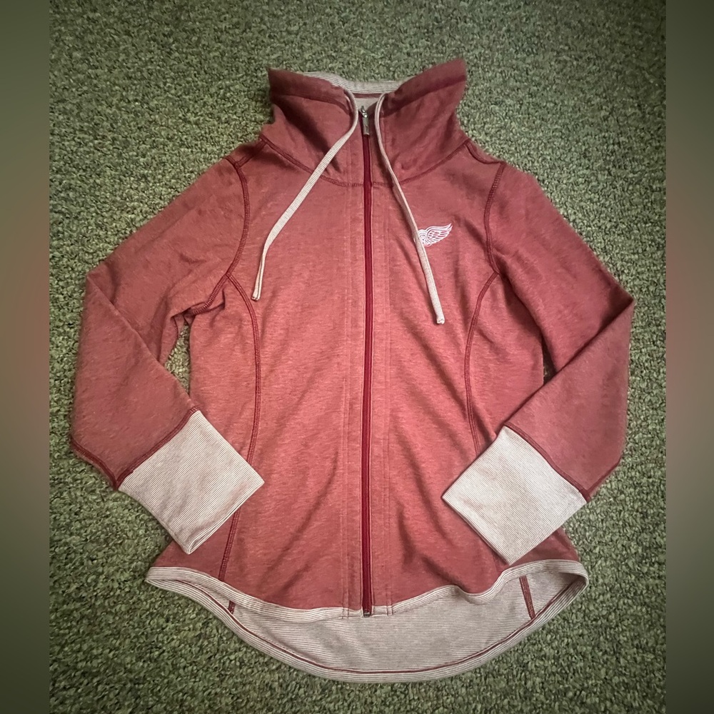 Tommy Bahama Wowmens Detroit Red Wings Zip Up